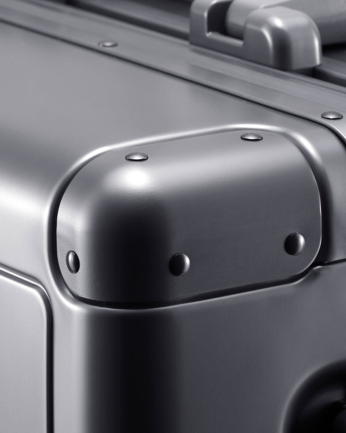 Aluminum Luggage and Atlas Laptop Backpack Set