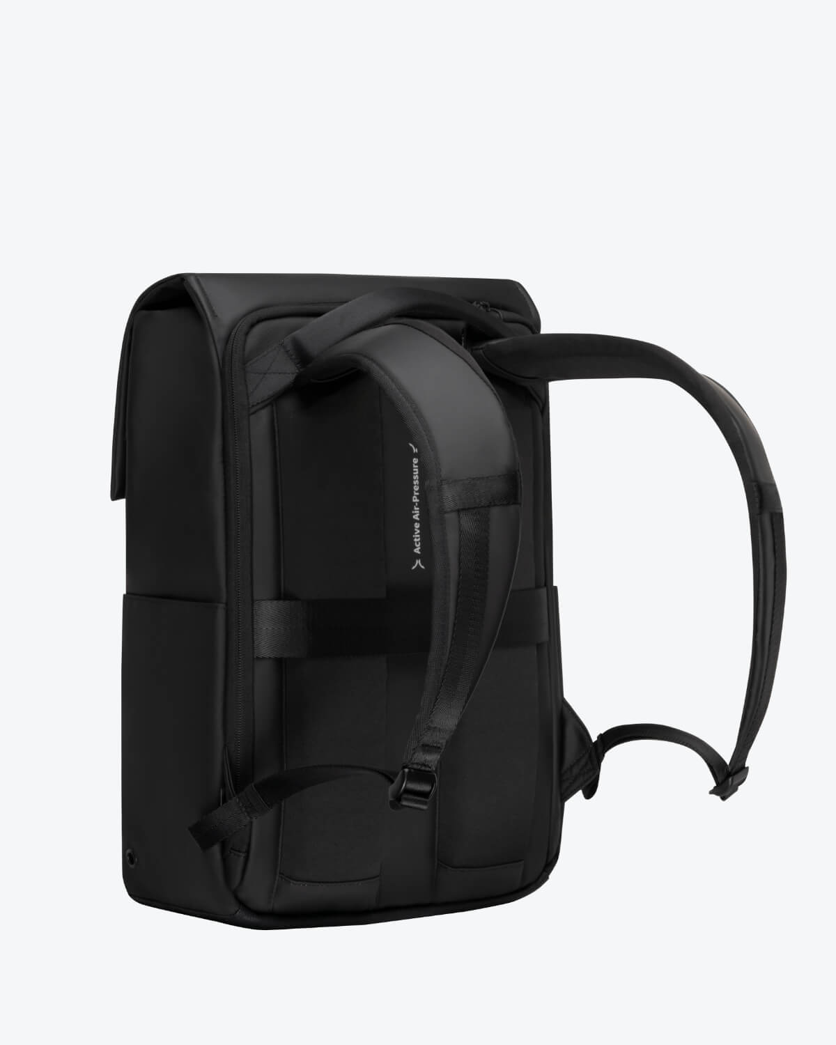 The back view for Moment backpack